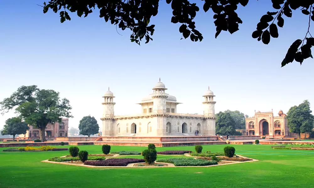 Itimad-Ud-Daulah’s Tomb